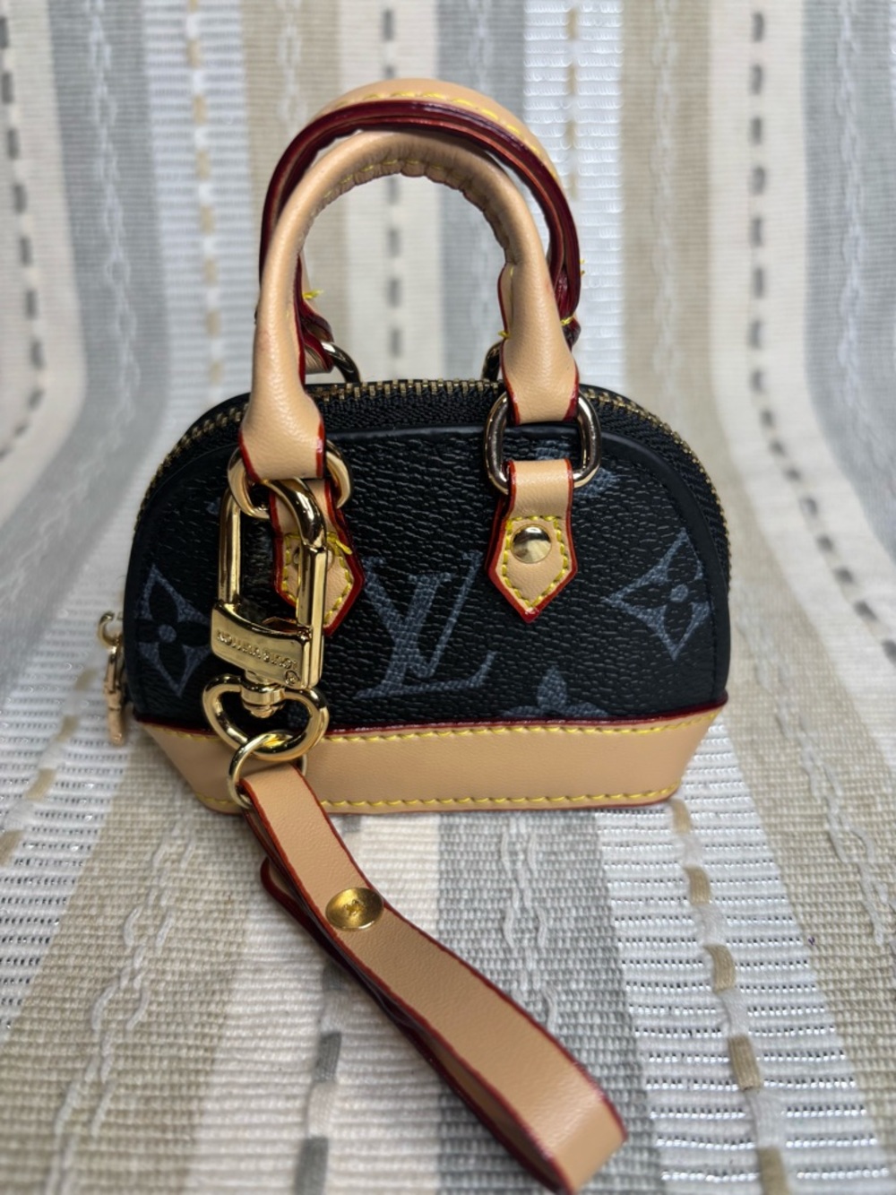 FASHION BAG CHARM